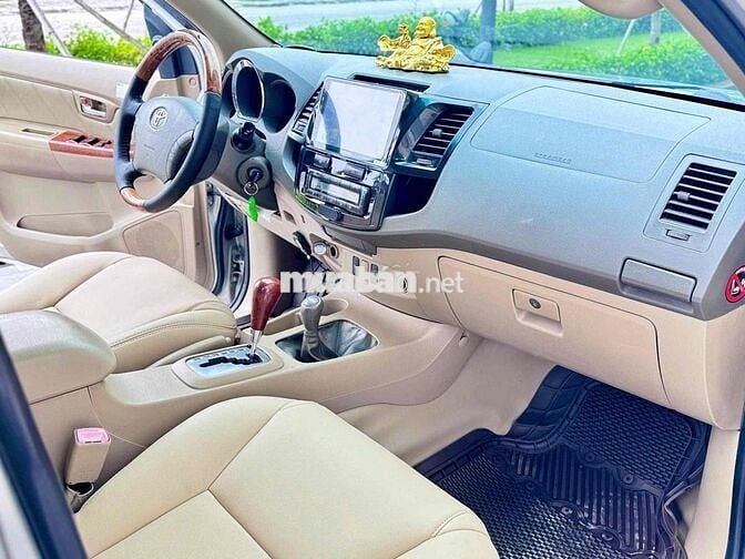 Toyota Fortuner 2009 2 cầu Số tự động Bạc
