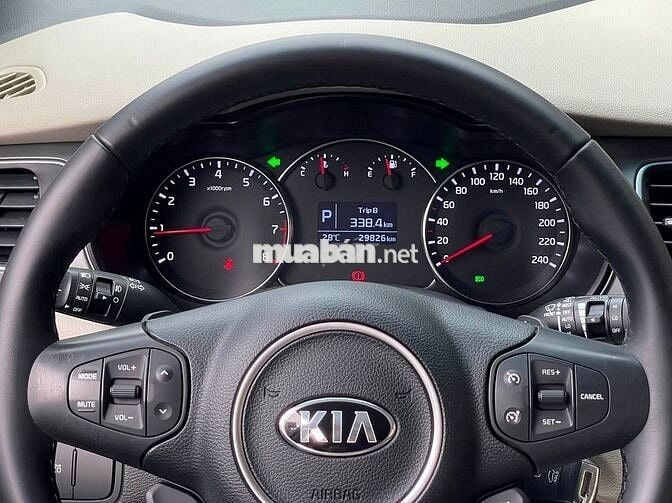 Kia Rondo 2019 2.0 GAT Tự động Trắng 29.000 km