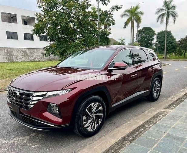 Hyundai Tucson 2023 số tự động máy dầu, đặc biệt
