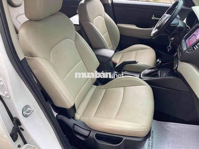 Kia Rondo 2019 2.0 GAT Tự động Trắng 29.000 km