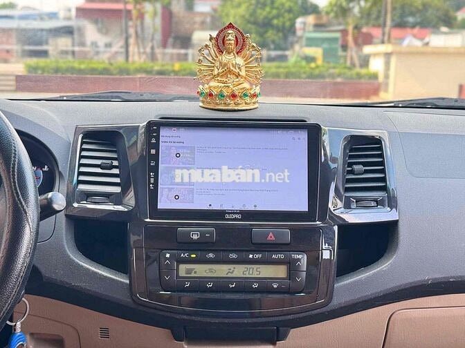 Toyota Fortuner 2014 Tự động Đen
