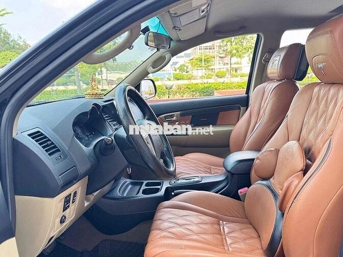 Toyota Fortuner 2014 Tự động Đen