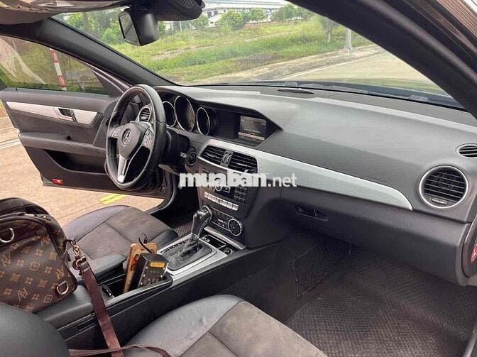 Mercedes C200 2014 Đen Xăng 1.8 CGI