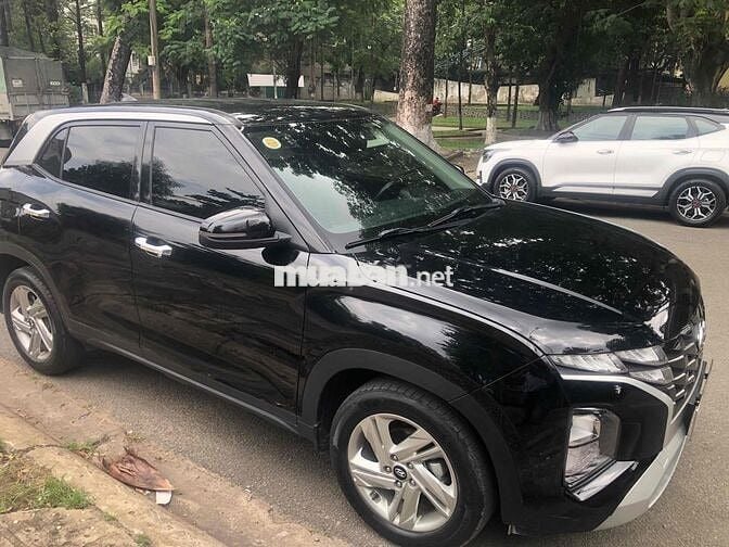 Hyundai Creta 2022 Đen 5 chỗ