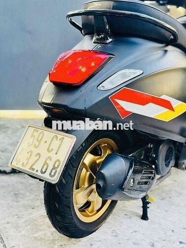 Piaggio Vespa Primavera 125CC 3VAL IE 2015