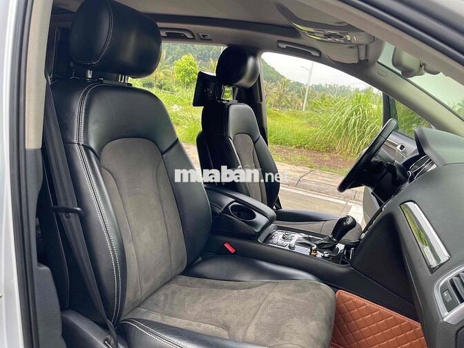 Audi Q7 2010 4.2 V8 Xăng Bạc Đức