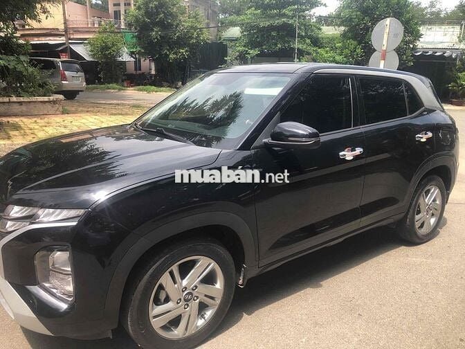 Hyundai Creta 2022 Đen 5 chỗ