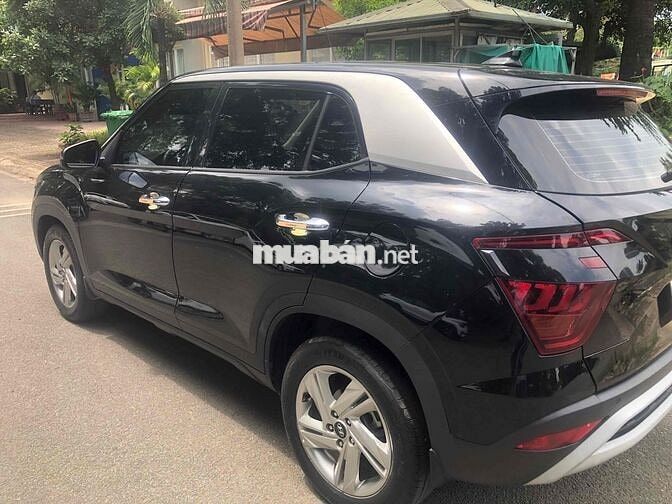 Hyundai Creta 2022 Đen 5 chỗ