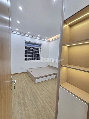 Chính chủ bán 201 B6C Nam Trung Yên- 75m2, 3PN, 2VS full nội thất
