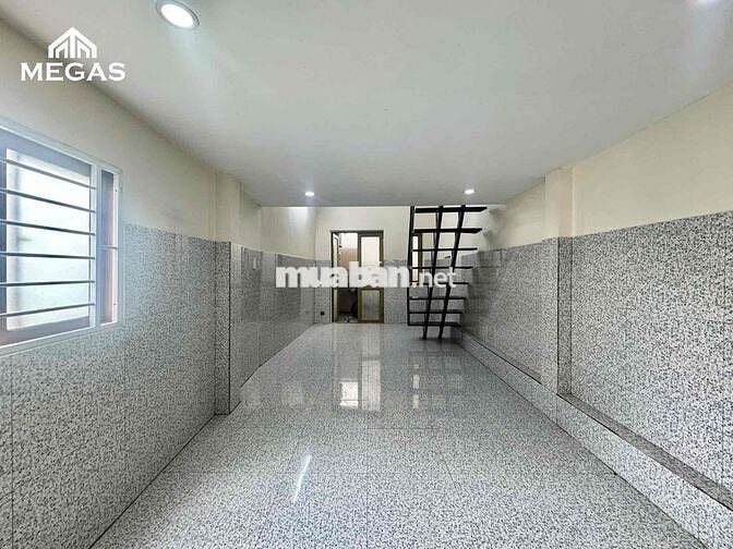 1 TRỆT + 1 LẦU SẴN MÁY LẠNH - RỘNG 40m2 cho để XE ĐIỆN ngay ĐH NTT
