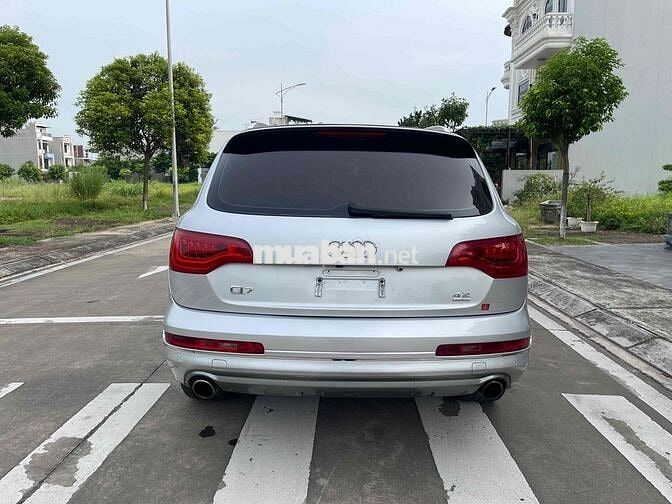 Audi Q7 2010 4.2 V8 Xăng Bạc Đức