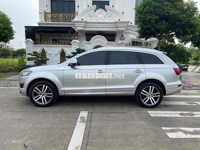 Audi Q7 2010 4.2 V8 Xăng Bạc Đức