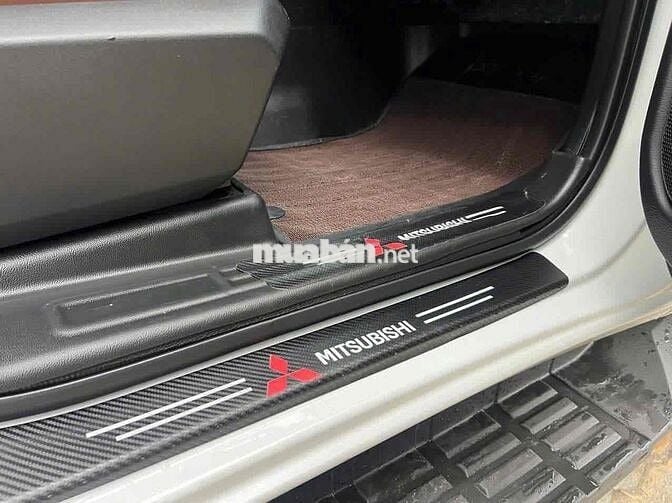 Mitsubishi Triton GLX 2025 Trắng ghế da