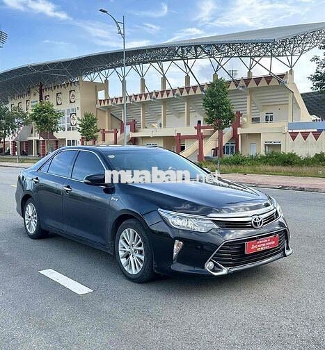 Toyota Camry 2018 Đen