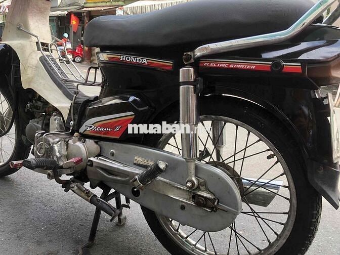 Honda Dream II Điện màu Đen