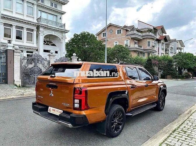 Mitsubishi Triton GLS 4x4 2024 Cam 21.000 Km