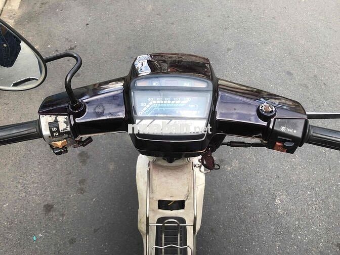 Honda Dream II Điện màu Đen
