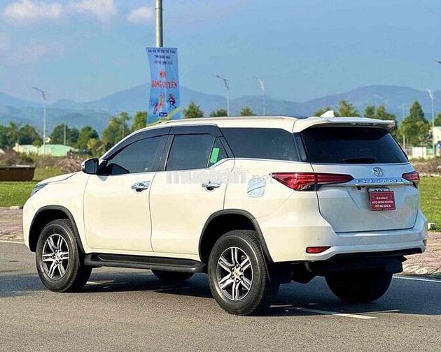 Toyota Fortuner 2021 Trắng Tự động giá rất tốt