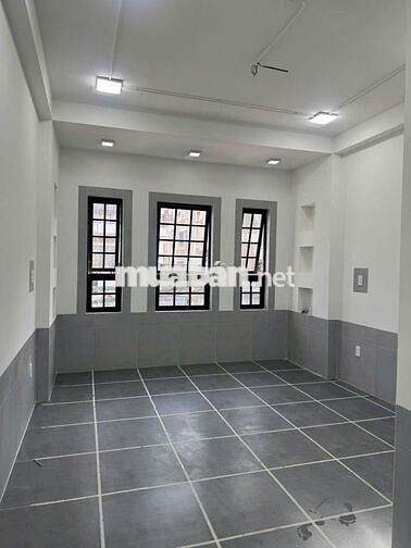 NHÀ MỚI XÂY LUNG LINH 1T1L 2PN NGAY CHỢ HIỆP BÌNH THỦ ĐỨC