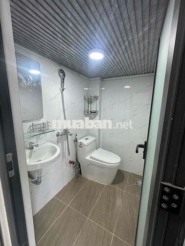 Phòng cửa sổ ban công 3tr7-4tr3