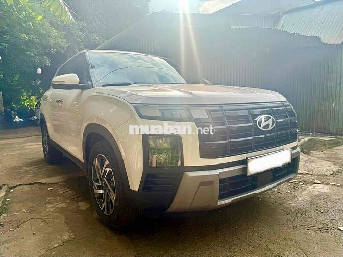 Hyundai Creta Cao Cấp 2025 Trắng 7000 km