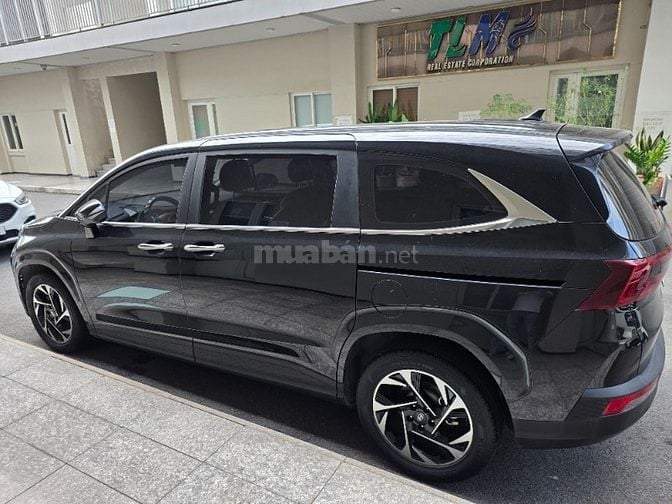 BÁN HYUNDAI CUSTIN 2.0T PREMIUM 2025 - XE ĐẸP NHƯ MỚI