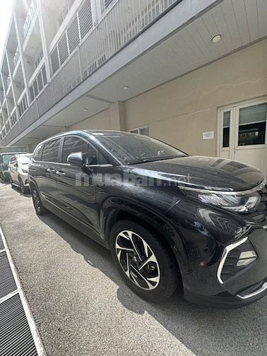 BÁN HYUNDAI CUSTIN 2.0T PREMIUM 2025 - XE ĐẸP NHƯ MỚI