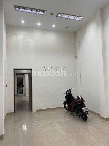 CĂN 1: CHO THUÊ NHÀ MT NGUYỄN THƯỢNG HIỀN, P.5, Q.PN, 25TR. - Gần: NGU