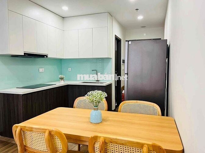 Cho thuê căn hộ 2 phòng ngủ, đầy đủ nội thất tại toà FPT Plaza3