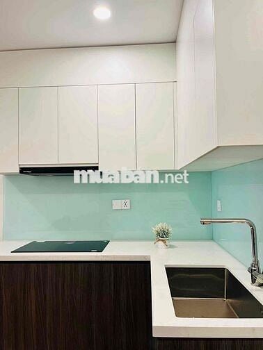 Cho thuê căn hộ 2 phòng ngủ, đầy đủ nội thất tại toà FPT Plaza3