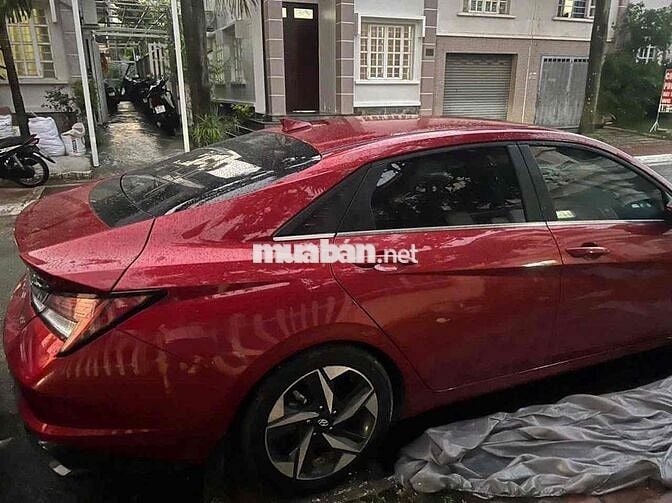 Hyundai Elantra Thể thao Đỏ