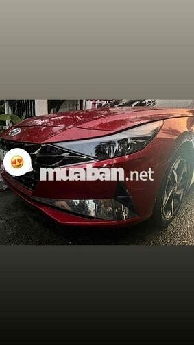 Hyundai Elantra Thể thao Đỏ