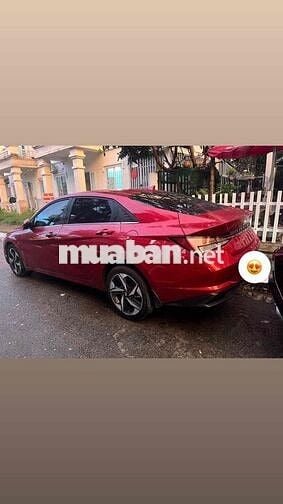 Hyundai Elantra Thể thao Đỏ