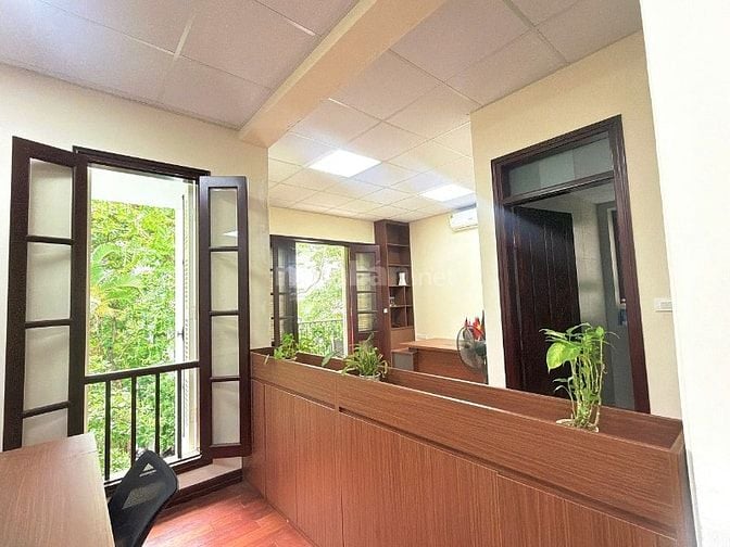 CHO THUÊ SÀN VĂN PHÒNG CAO CẤP TẠI BIỆT THỰ HOÀNG NGÂN