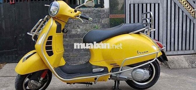 Piaggio Vespa GTS 300 ABS/ASR 2018 Vàng 5.167 km