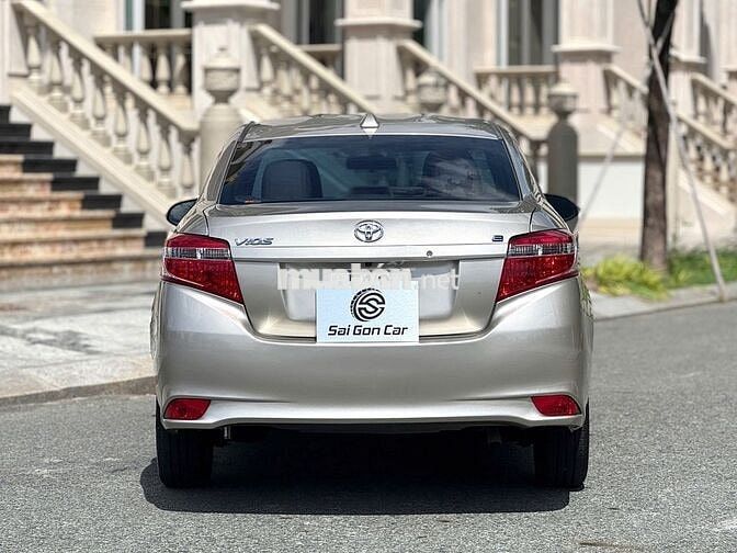 Toyota Vios E CVT 2016 Vàng Cát 100000 km