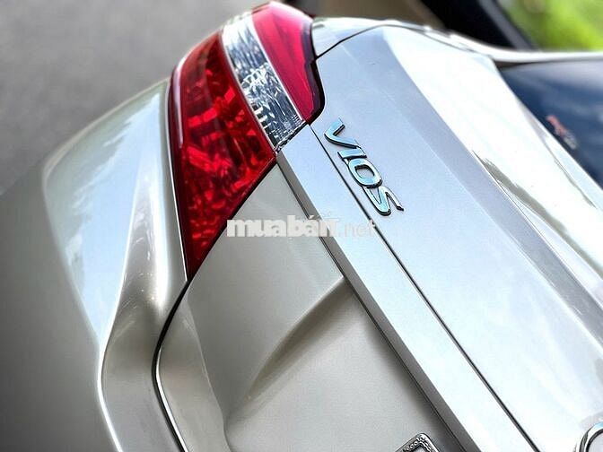 Toyota Vios E CVT 2016 Vàng Cát 100000 km