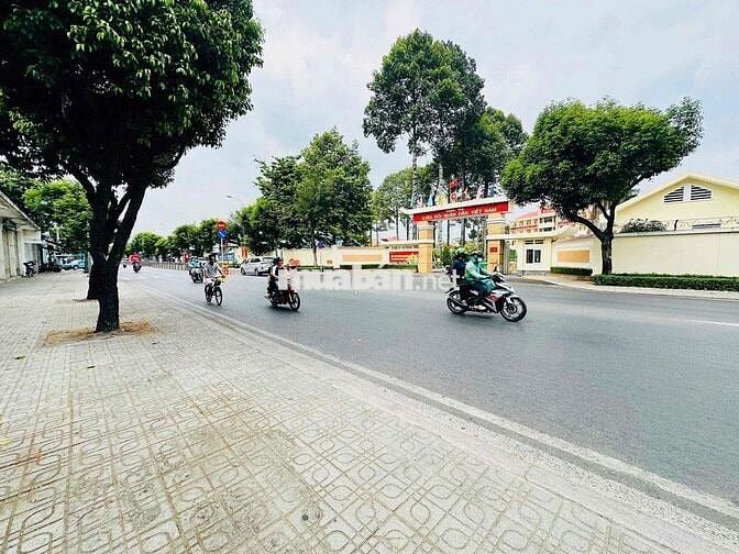 CHO THUÊ MẶT BẰNG MẶT TIỀN NGUYỄN OANH P10 GÒ VẤP NGAY PVT