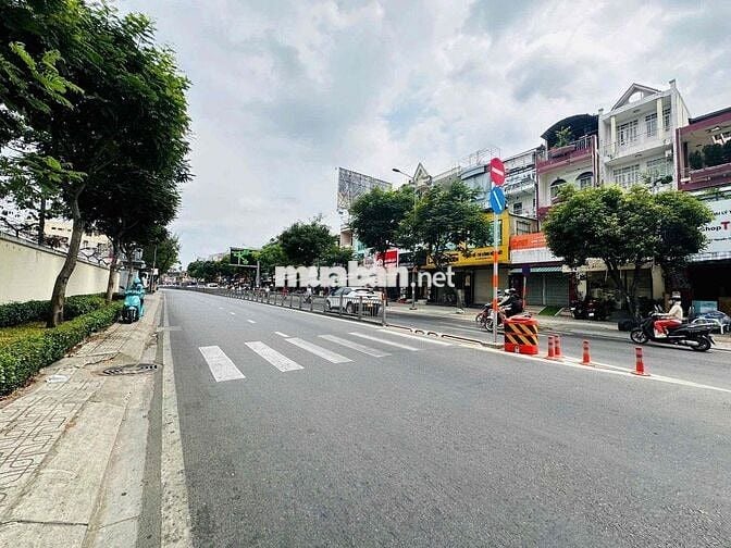 CHO THUÊ MẶT BẰNG MẶT TIỀN NGUYỄN OANH P10 GÒ VẤP NGAY PVT