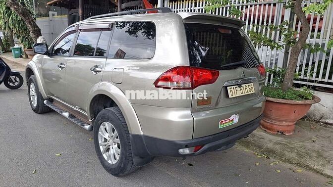 Mitsubishi Pajero Sport 2015 chính chủ mua mới