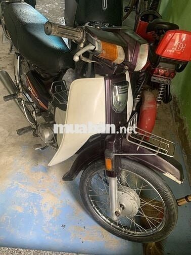 Honda Dream Việt Đời đầu Nâu