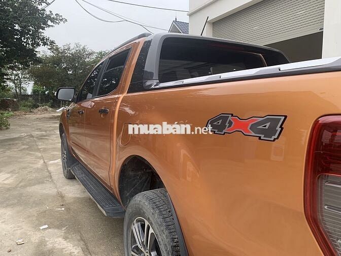 Ford Ranger Wildtrak 2020 Vàng đồng 120.000 km
