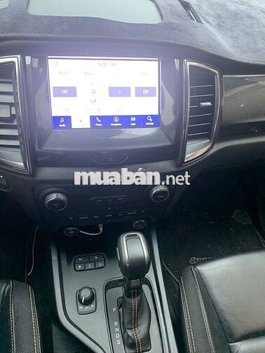 Ford Ranger Wildtrak 2020 Vàng đồng 120.000 km