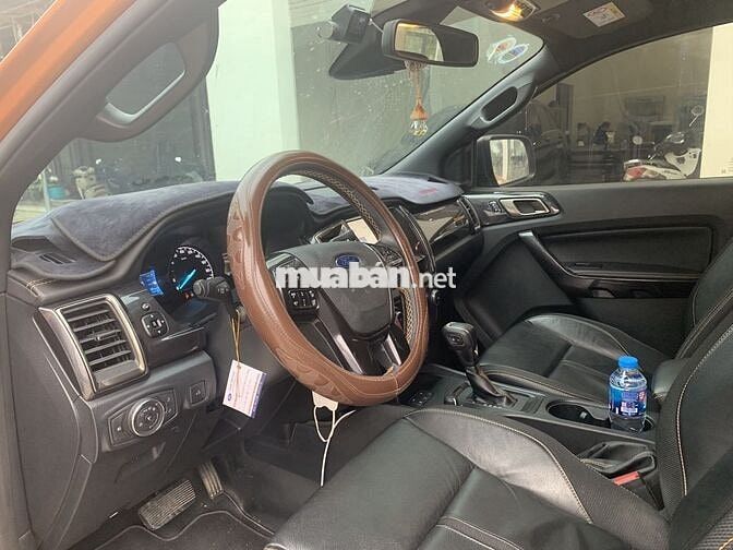 Ford Ranger Wildtrak 2020 Vàng đồng 120.000 km