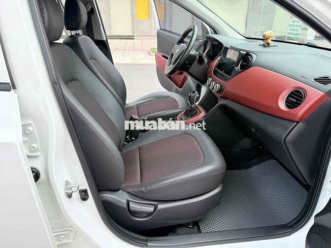Hyundai i10 2018 Số tự động 47000 km Trắng