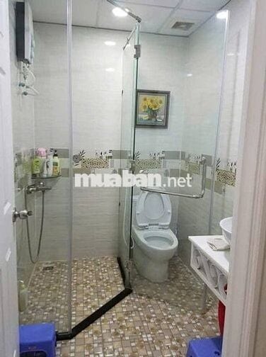 CHO THUÊ CUỐI THÁNG Ở CC 8X ĐẦM SEN 1PN 6TR5/THÁNG LIÊN HỆ 