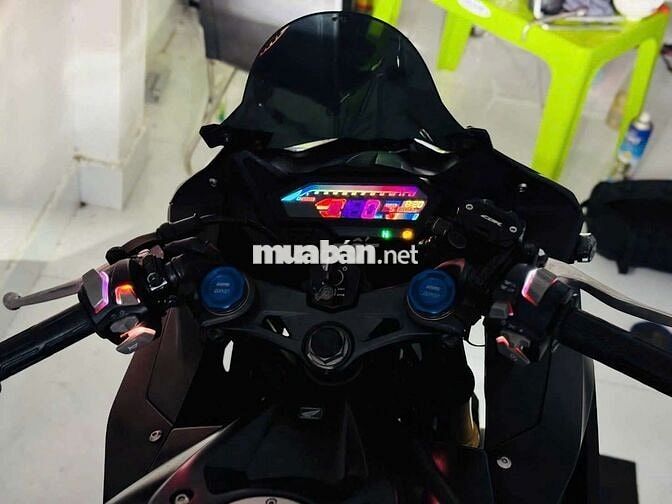 🌈 TPHCM..CBR150 ABS 2022 Bản đặc biệt chính chủ..