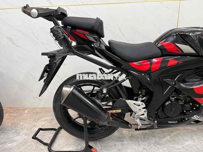 Suzuki GSX R150 bs72