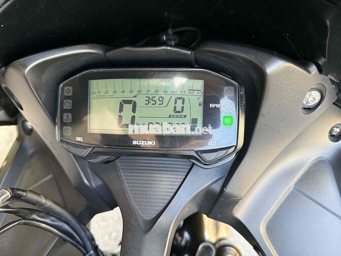 Suzuki GSX R150 bs72