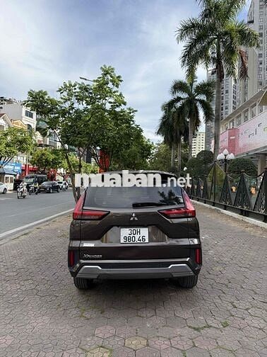 Mitsubishi Xpander 1.5 Premium 2022 Nâu 7 vạn km